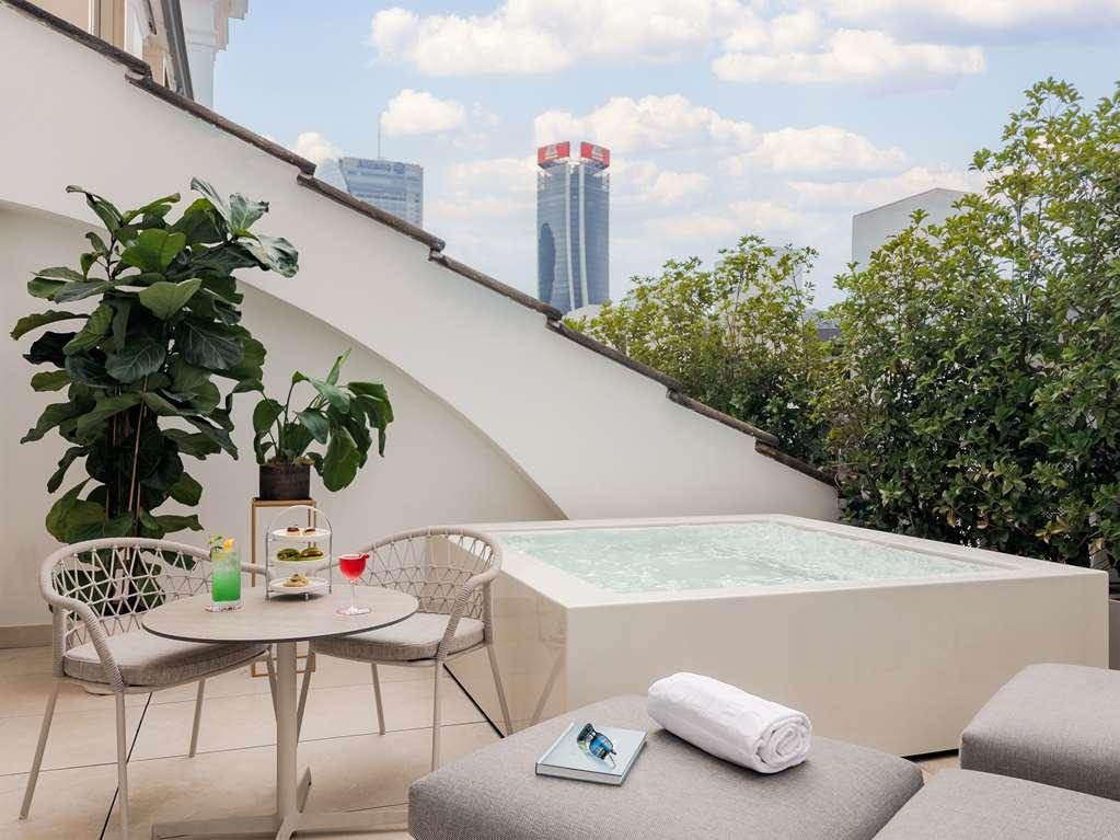 Nh Collection City Life Milan Bagian luar foto